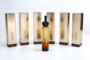 璀璨交融 化妝品與珠寶的視覺盛宴——某品牌系列產(chǎn)品包裝設(shè)計探析